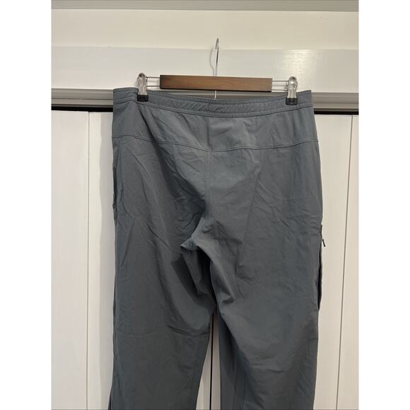 Mountain Hardwear Yuma Hiking Pants OL5754 GRAY Stretch Women’s Size 12/32 - Picture 5 of 9